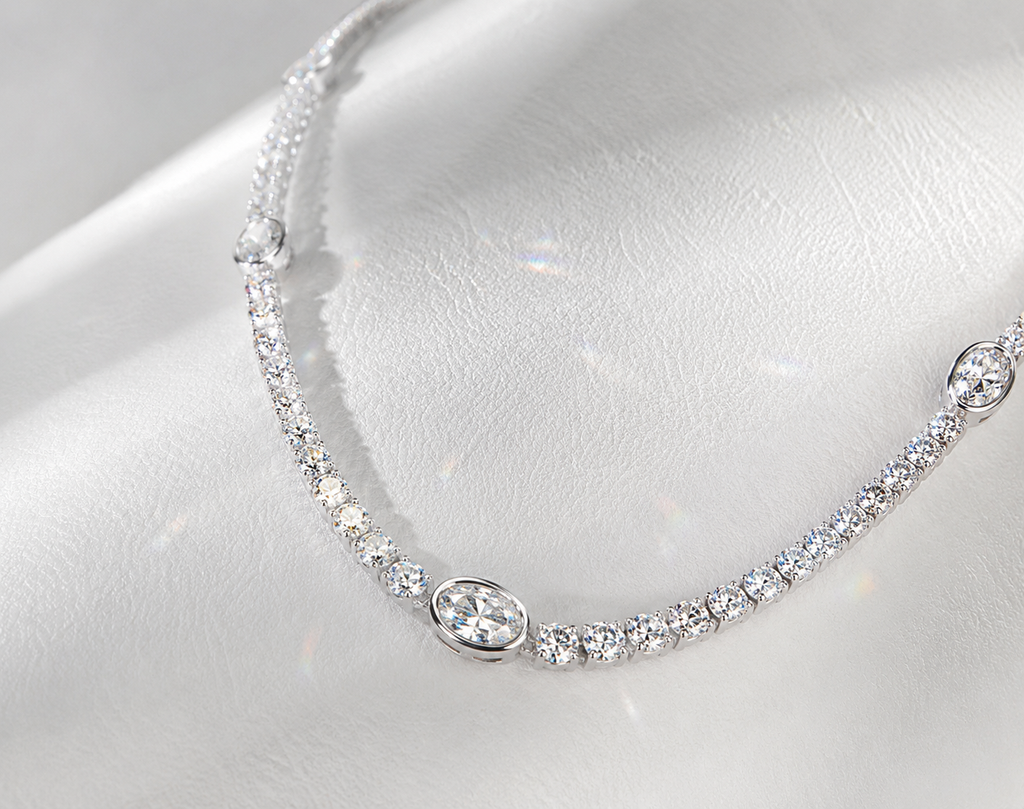 14K White Gold Oval Diamond Necklace