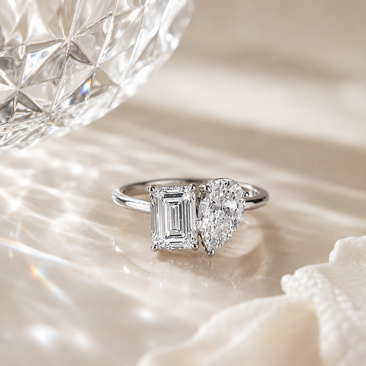 18K White Gold Multi-Stone Diamond Ring（2.77 Carat）