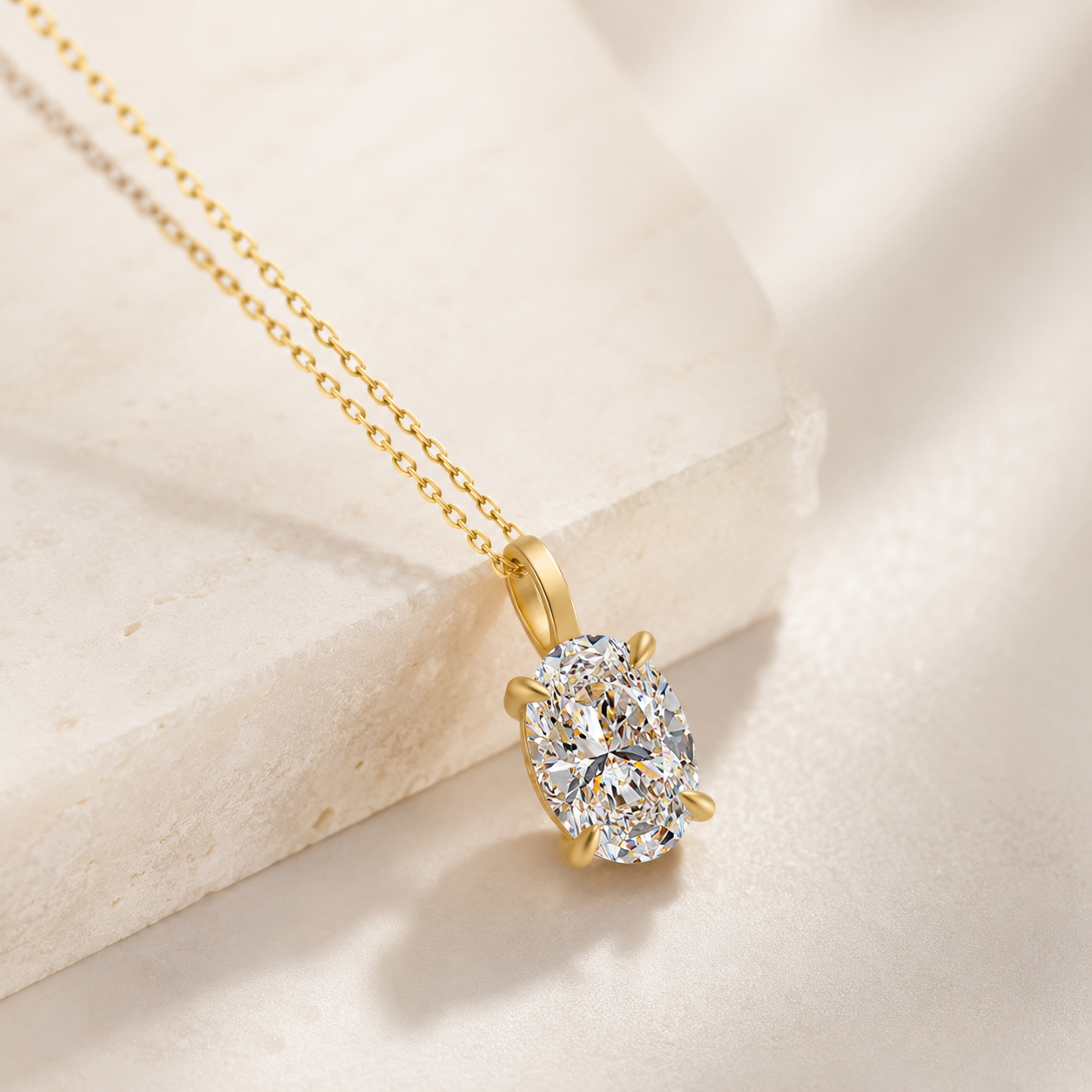 18K Yellow Gold Oval Solitaire Diamond Pendant (1 Carat)