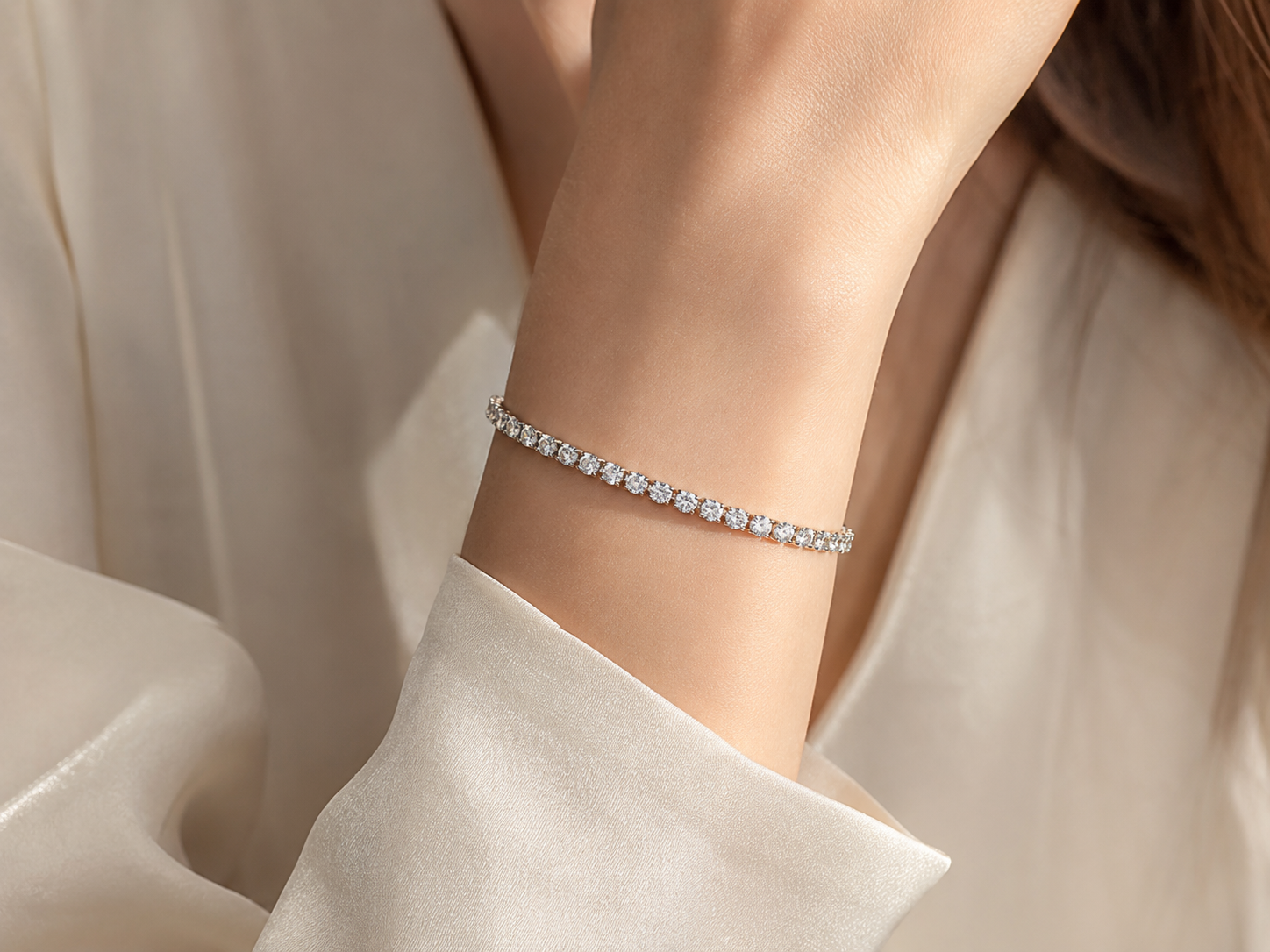 18K White Gold Round Diamond Tennis Bracelet（0.20ct each）