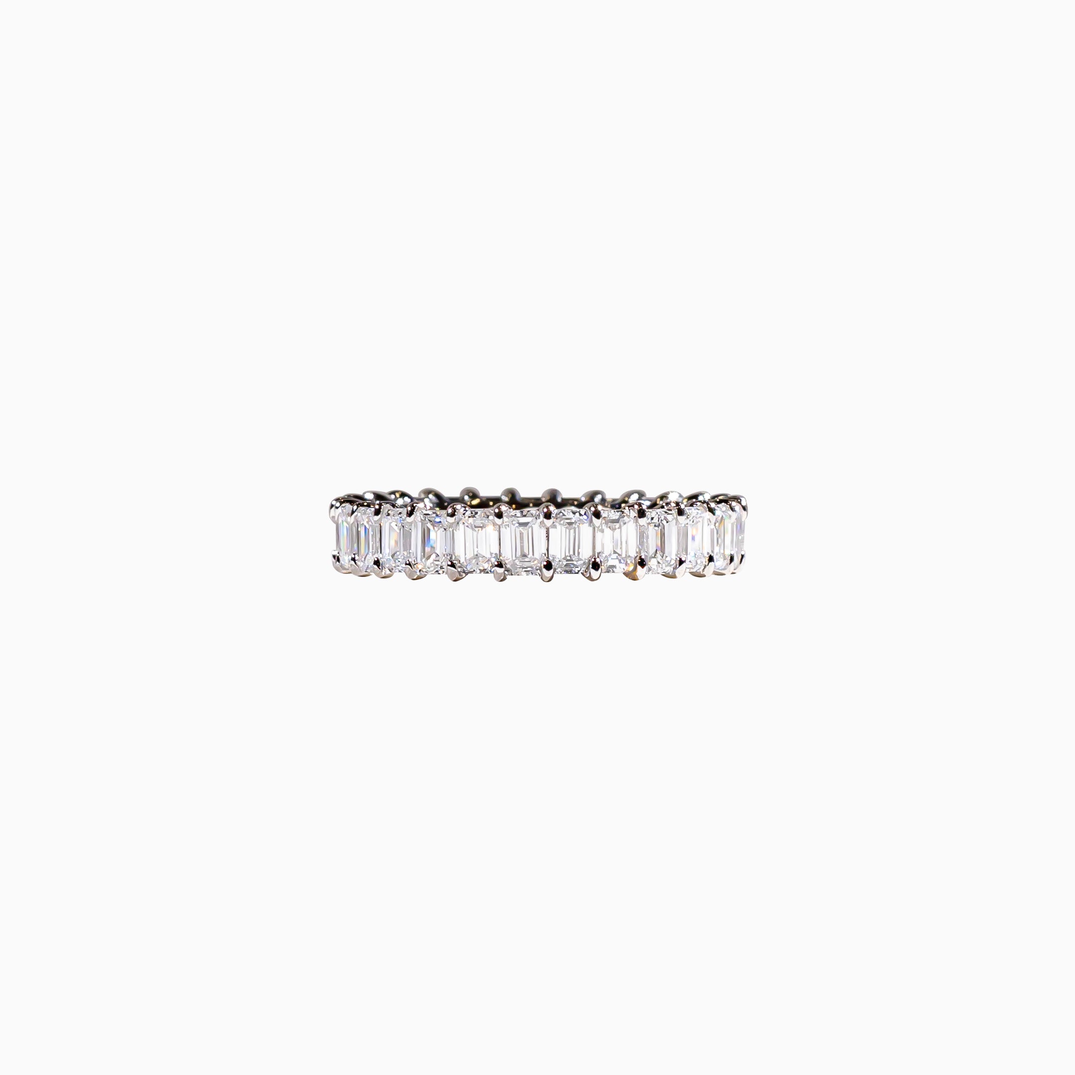 18K White Gold Emerald-Cut Diamond Ring(0.10 ct Each)