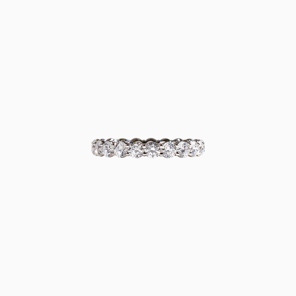 18K White Gold Round Diamond Ring(0.10 ct Each)