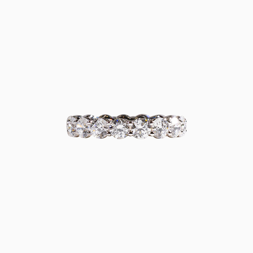 18K White Gold Round Diamond Ring(0.20 ct Each)