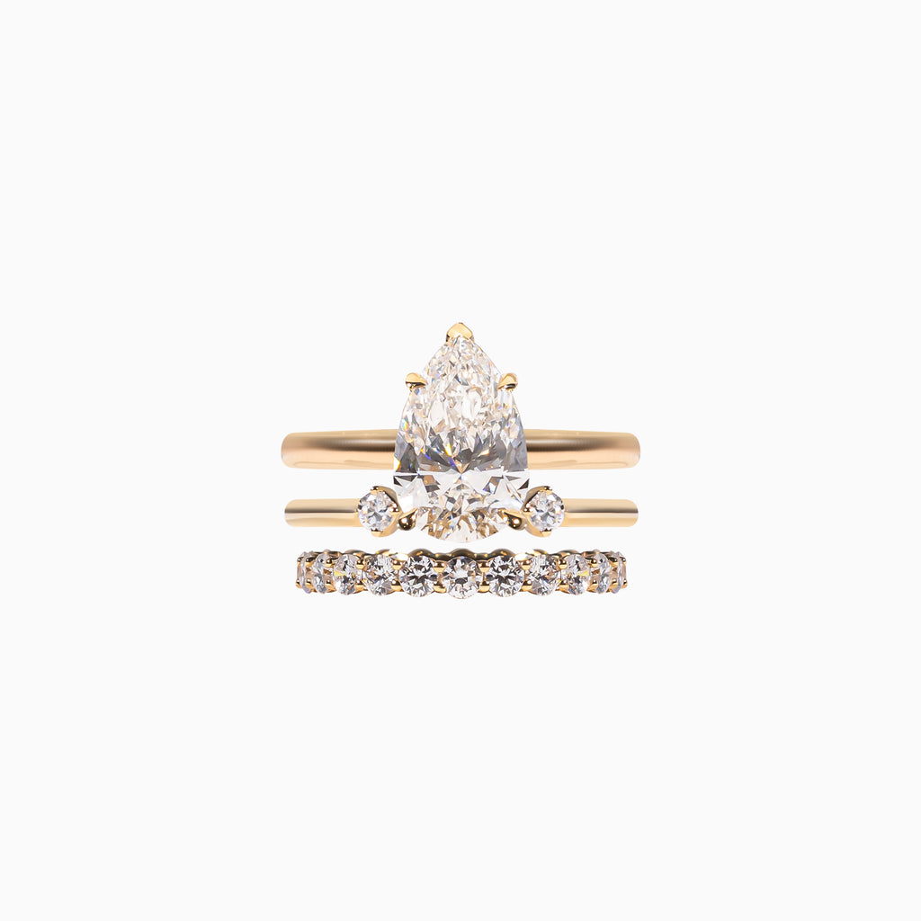 18K Yellow Gold Pear-Shaped Diamond Stackable Ring (2 Carats)