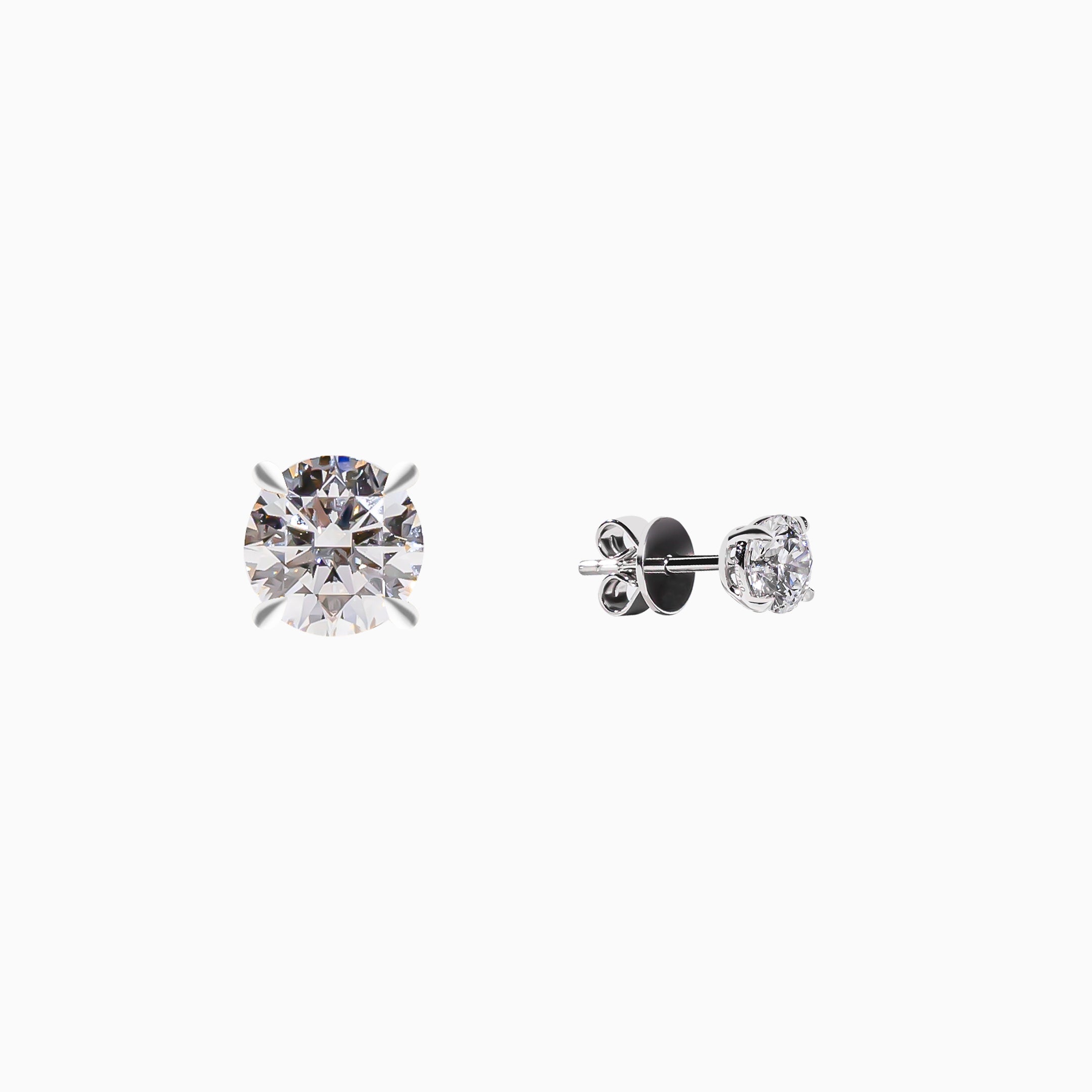 18K White Gold Round Solitaire Diamond Stud Earrings (0.20 Carat)