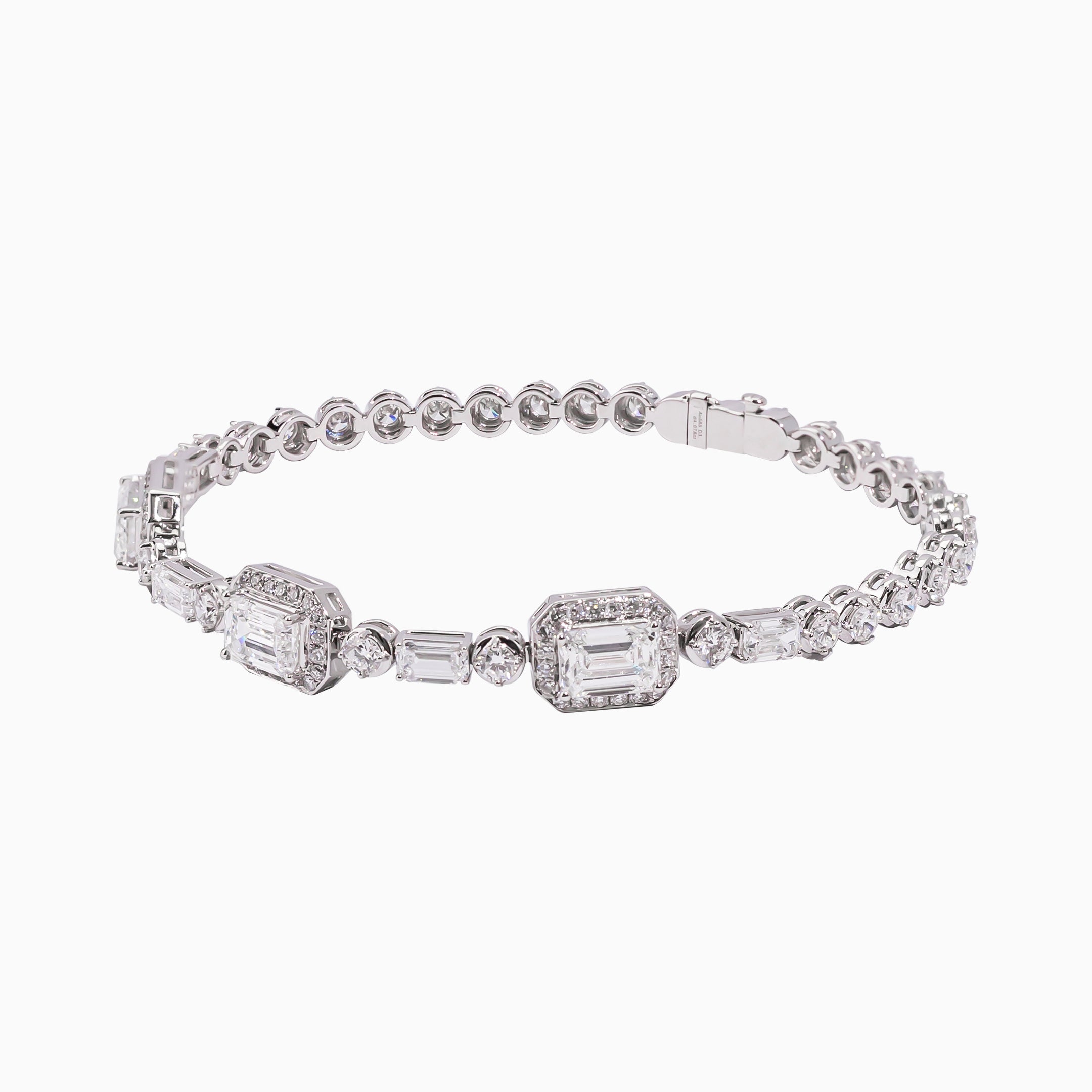 14K White Gold Emerald-Cut Diamond Bracelet