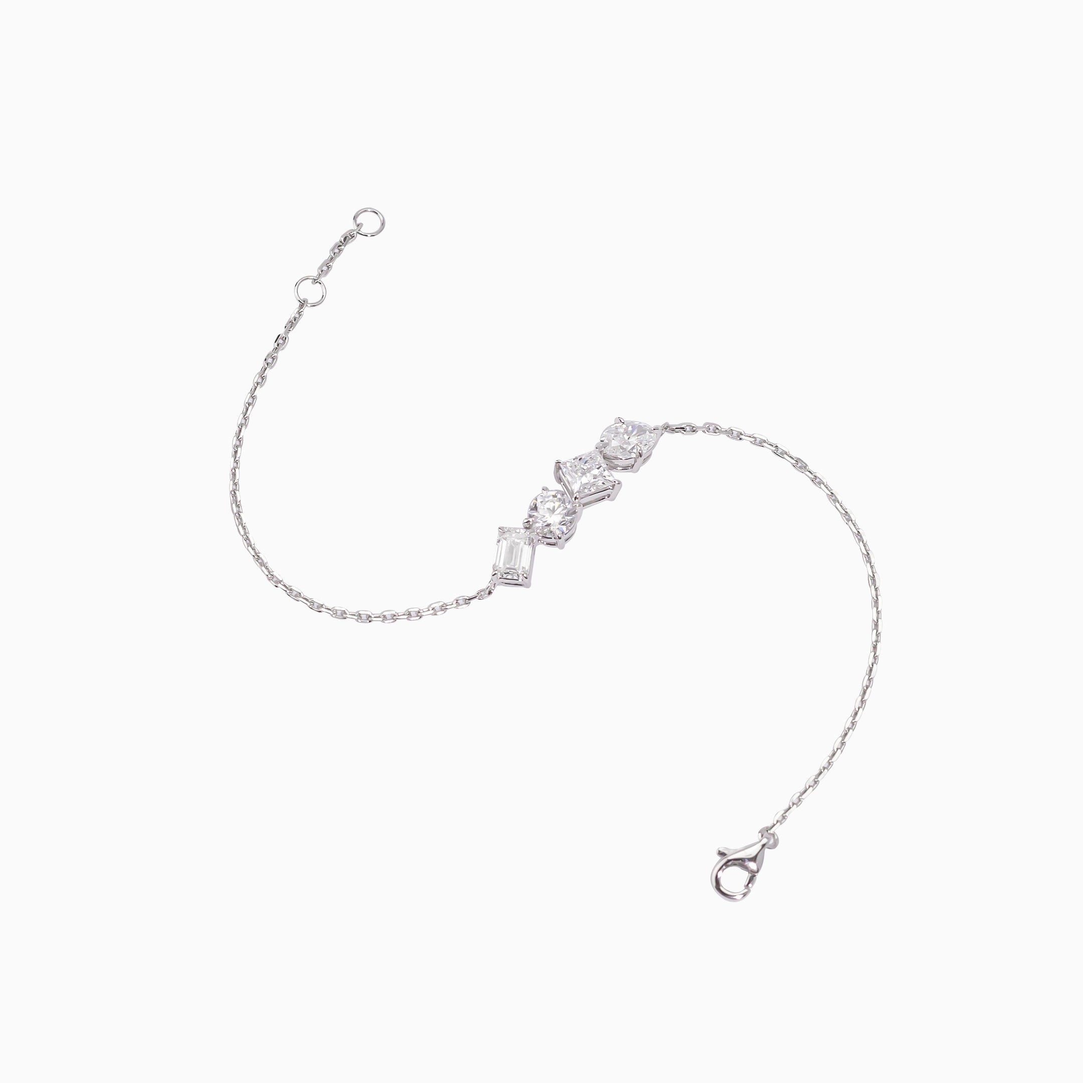 14K White Gold Diamond Bracelet (2.55g)