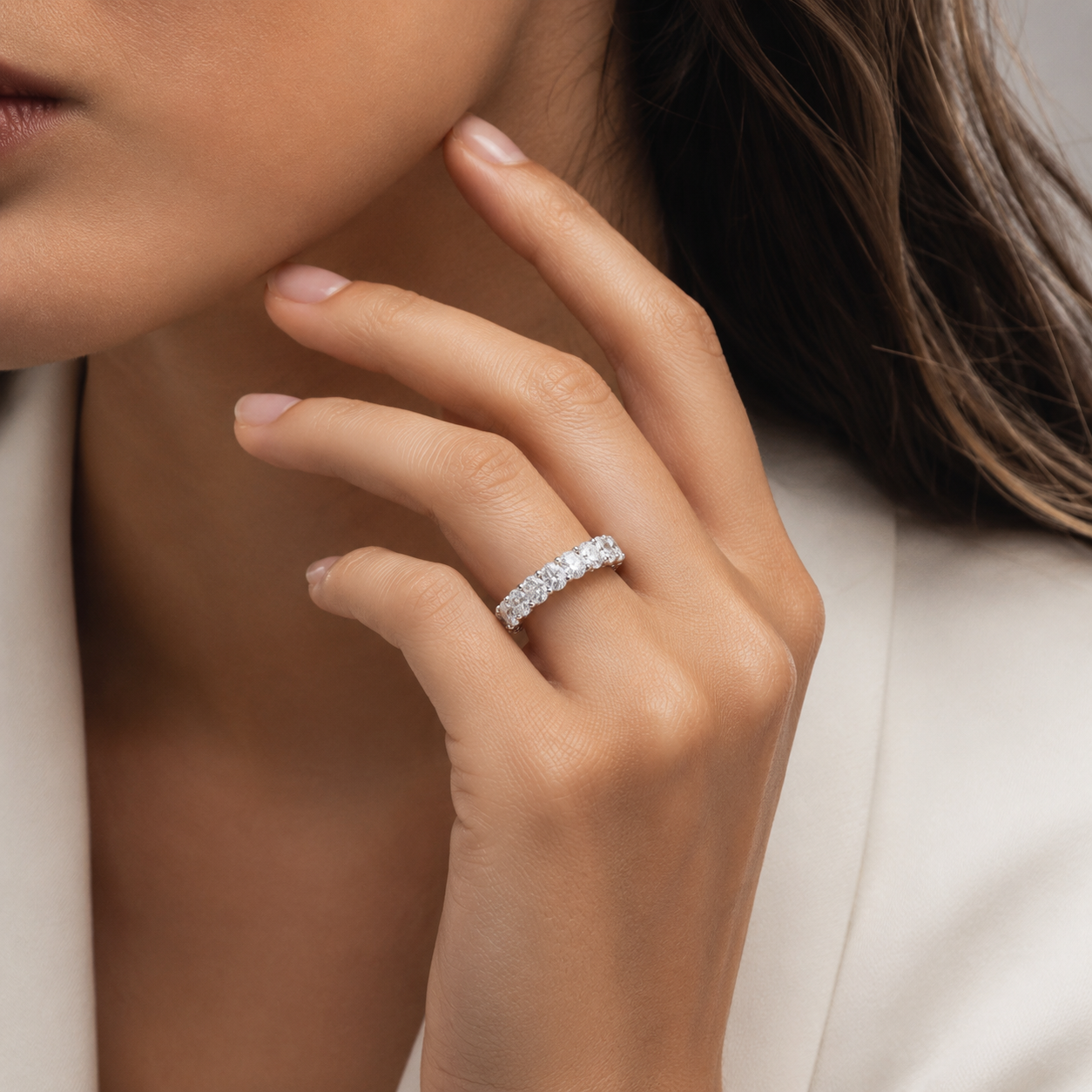 18K White Gold Oval Diamond Ring(0.20 ct Each)
